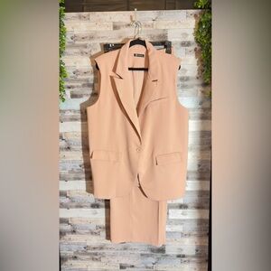 Pretty Garden  2PC. Suit